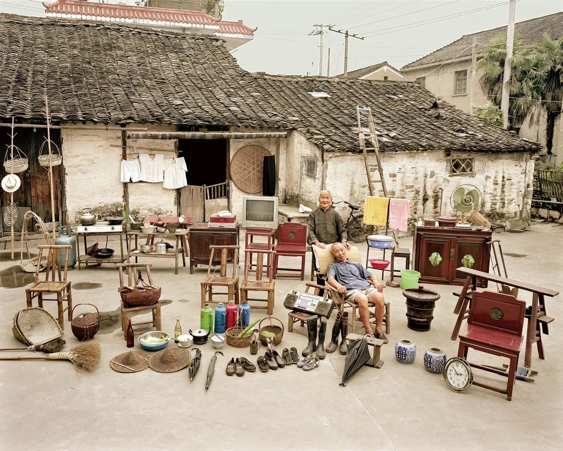 Carried Family Stuff01 zhe jiang huang qing jun revi