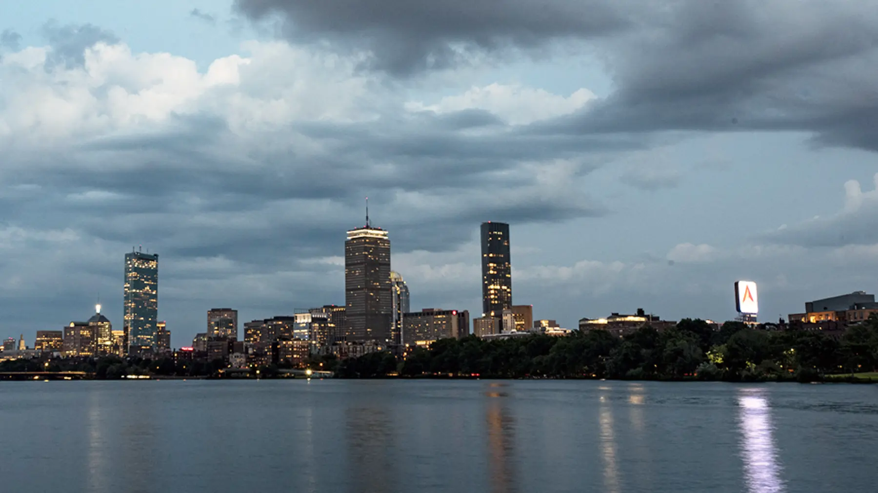 Boston 4397249 crop 1000px