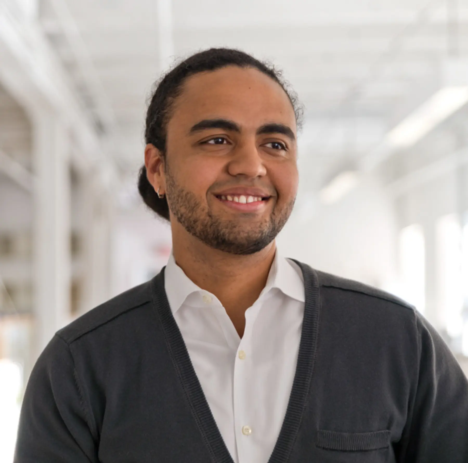 Headshot resume