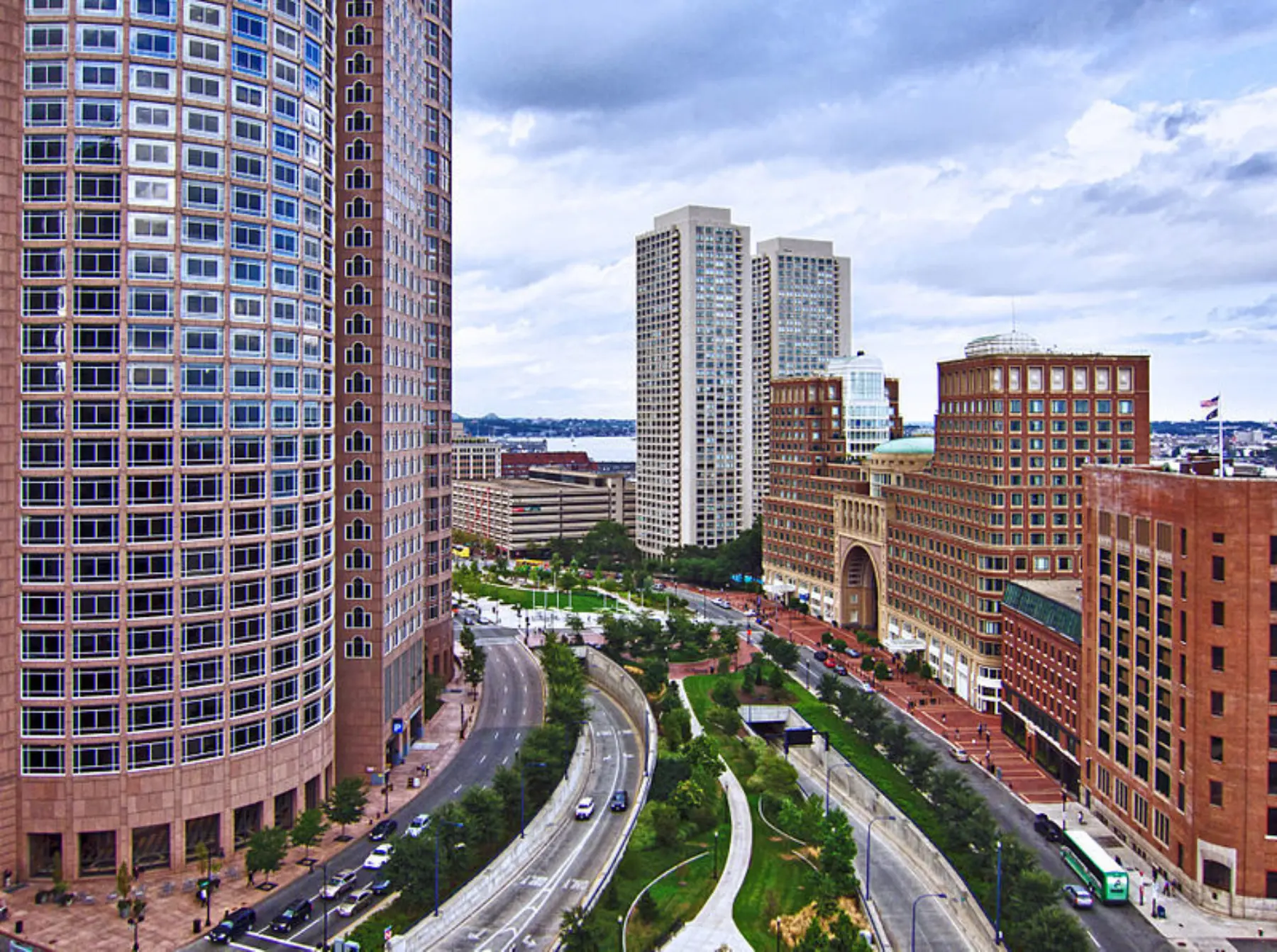 800px Boston cityscape 5238285410