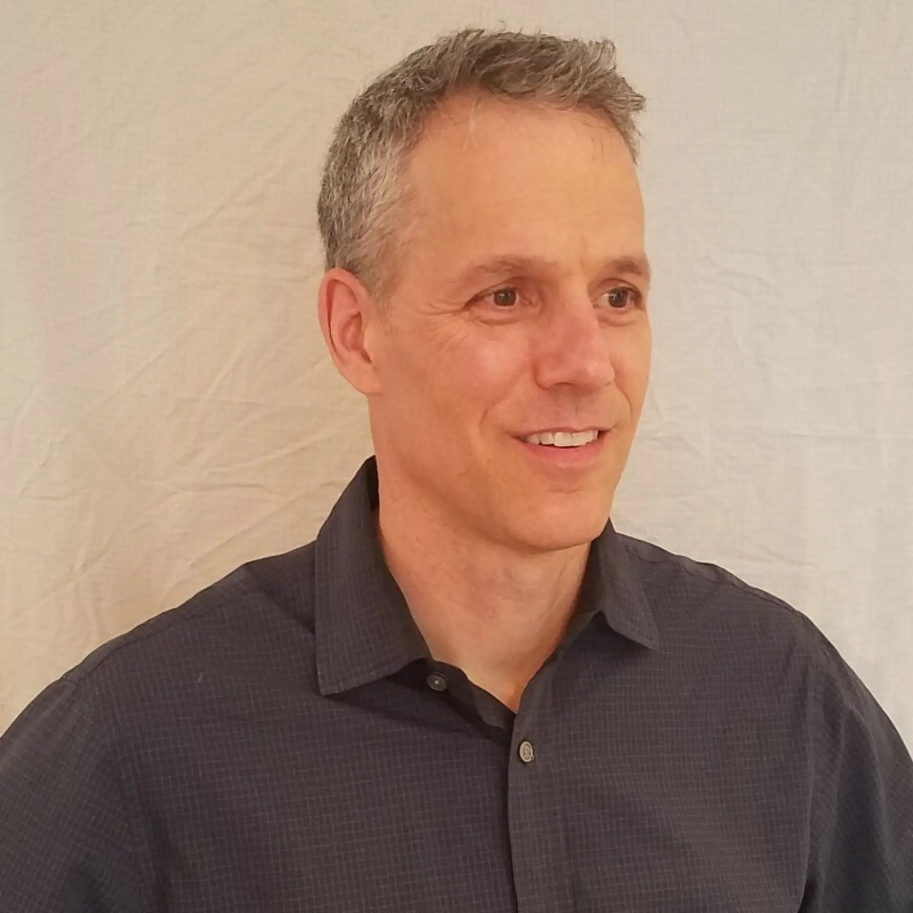 Jeffrey D Peterson FAIA headshot