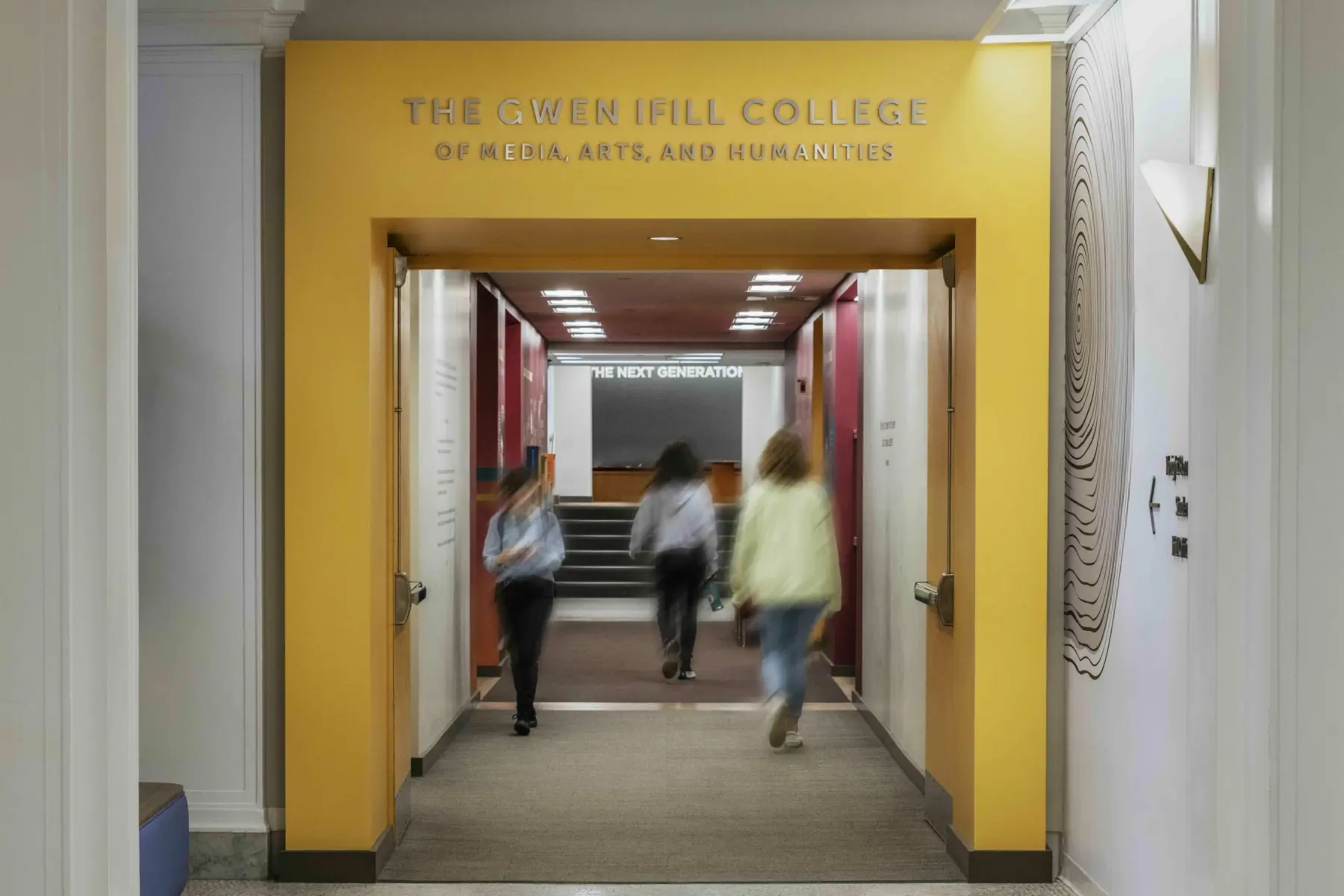 03 Simmons Learning Center Gwen Ifill Entrance Peter Vanderwarker