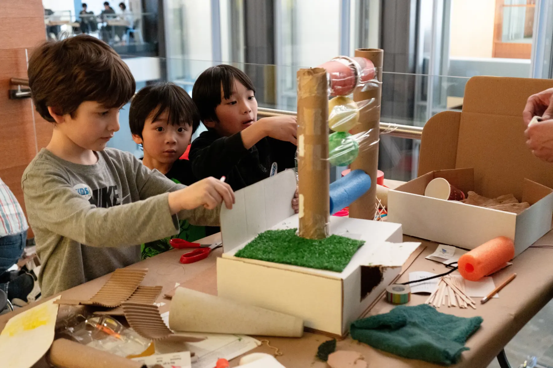 Kids Build 024 WEB