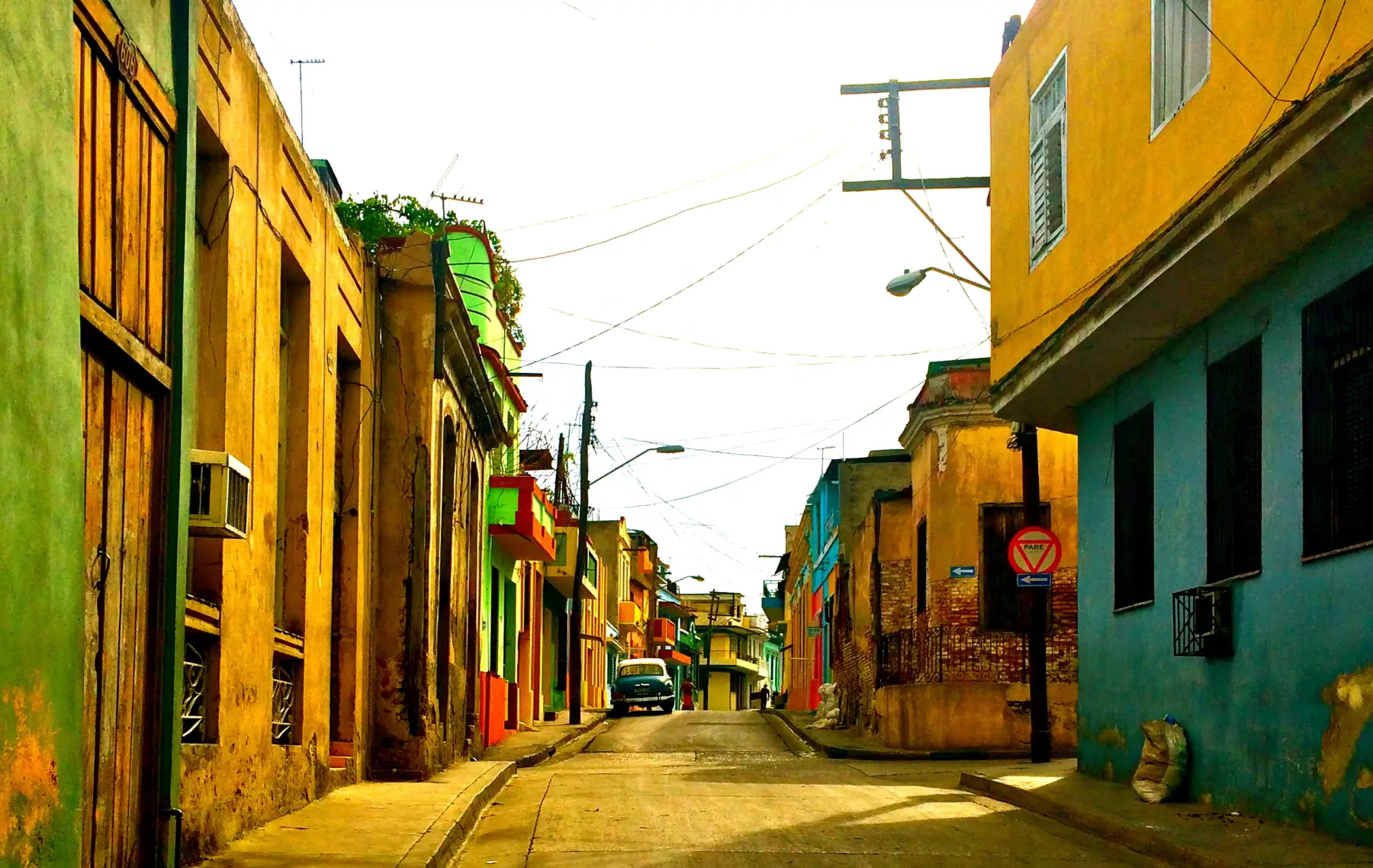 1.-Santiago-Street