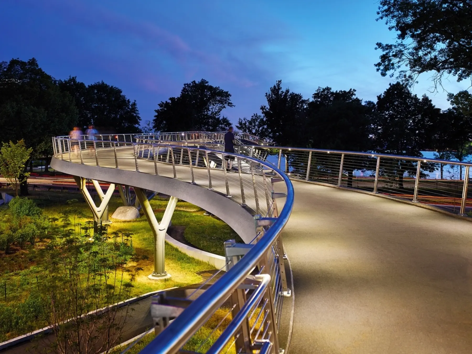 03 Frances Appleton Pedestrian Bridge Alan Karchmer Carolina Bran WEB